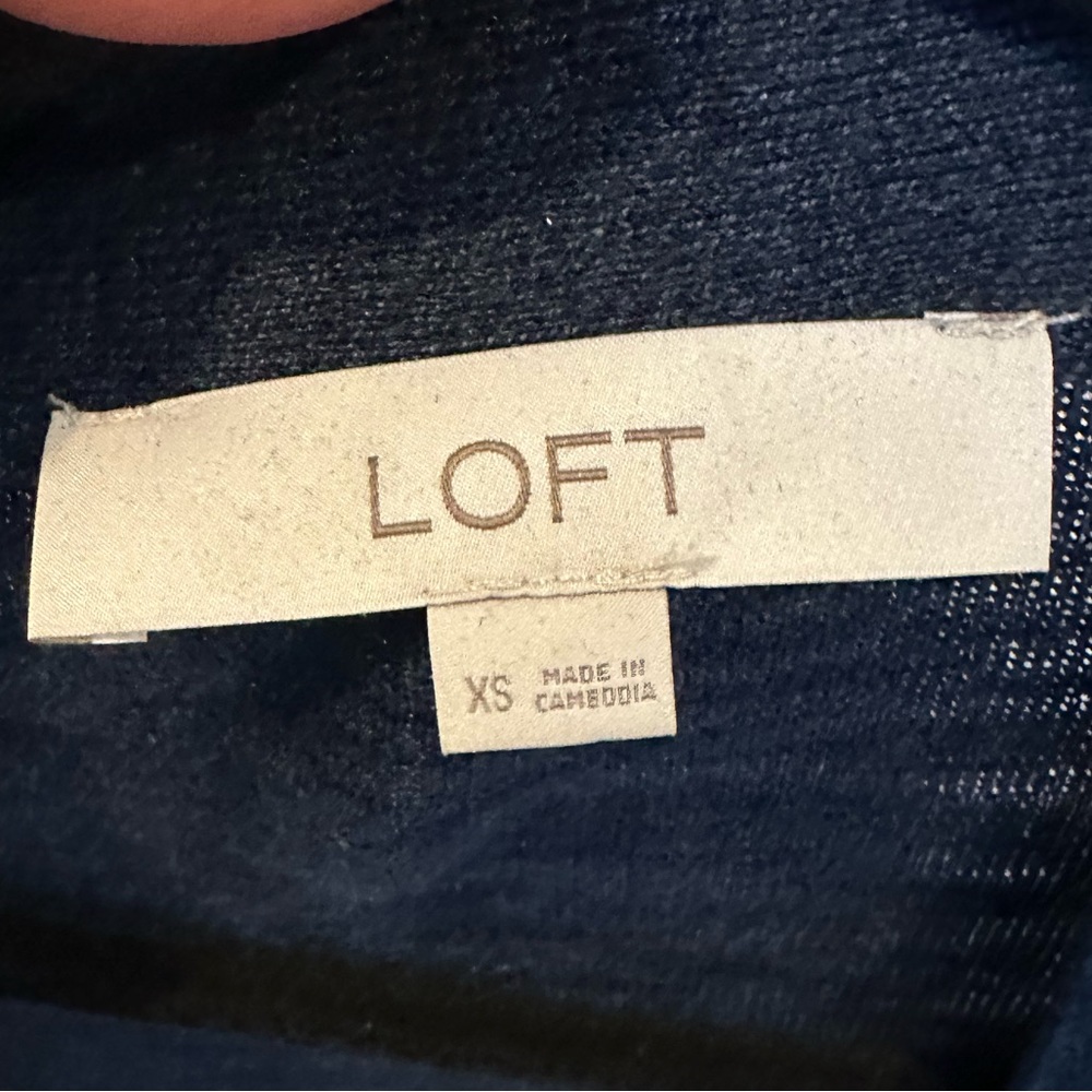 LOFT Navy drop shoulder Vneck cardigan size XS - Picture 4 of 4